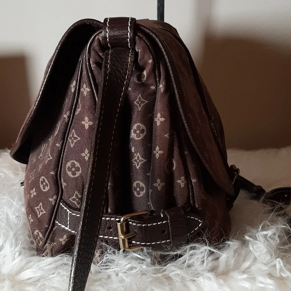 Louis Vuitton Samur 30 Monogram Mini Lin EUC